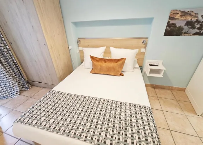 Hotel Des Calanques