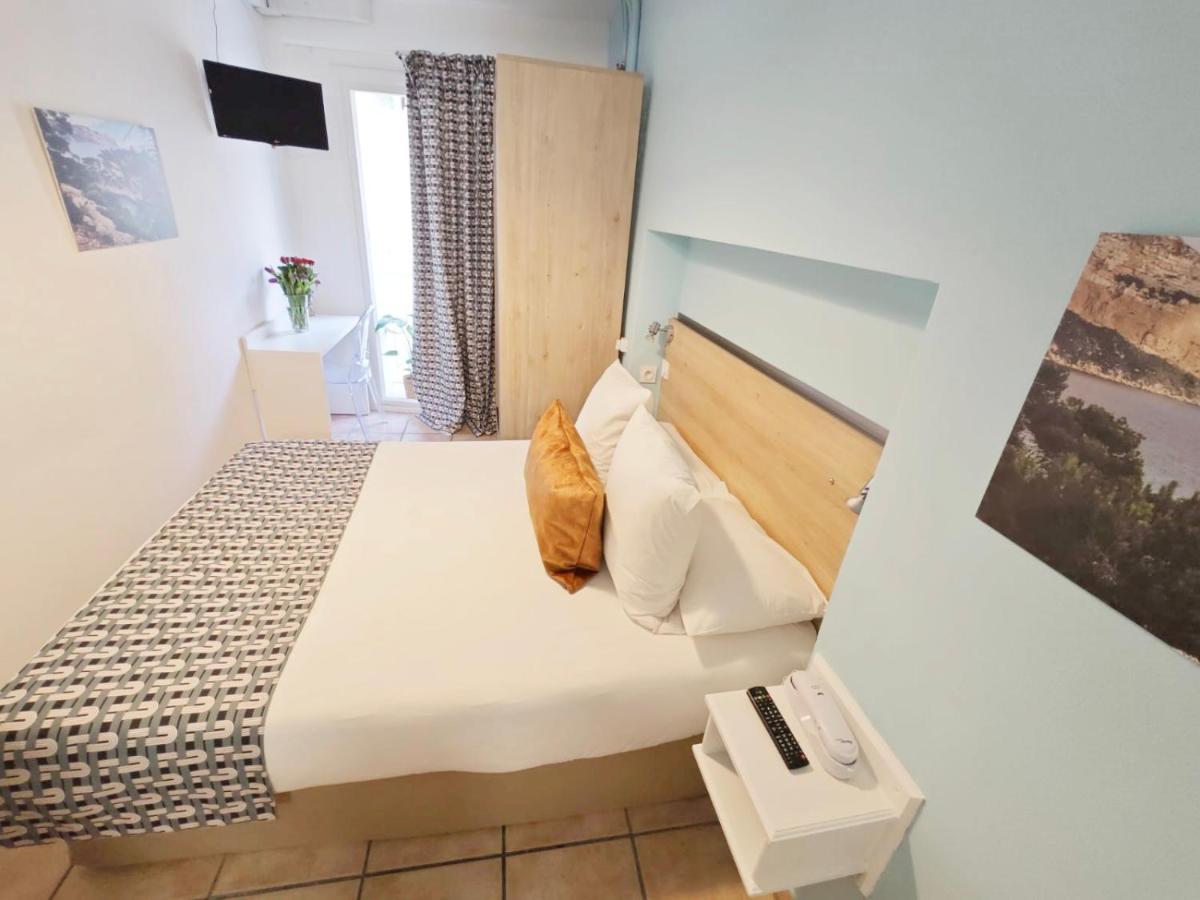 Des Calanques Hotel